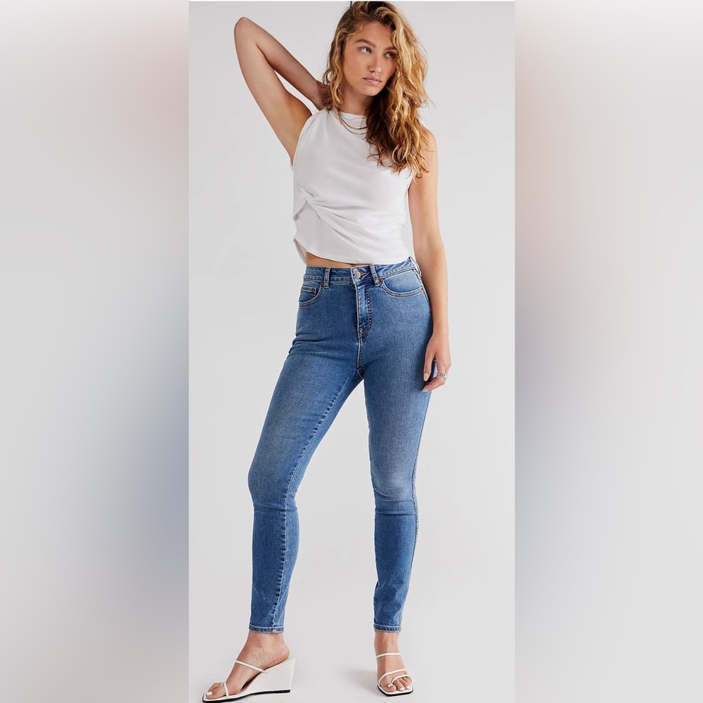 Free People Mid-Rise Skinny Jean-Size, 28